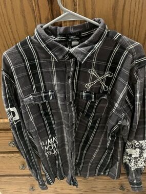 Men's Black Plaid Button-Down Shirt with Graphic Details